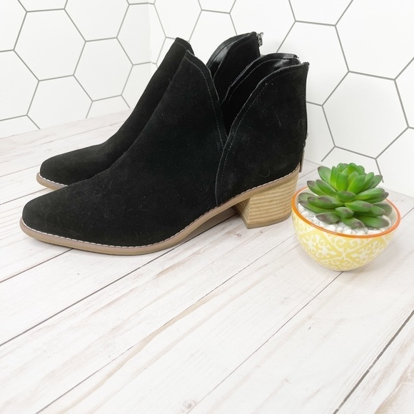 Blondo Esmee Black Suede Comfy Ankle Booties Stacked Heel 9.5 - Picture 1 of 5